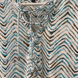 NWOT White House Black Market sleeveless lace up shirt. Size M.